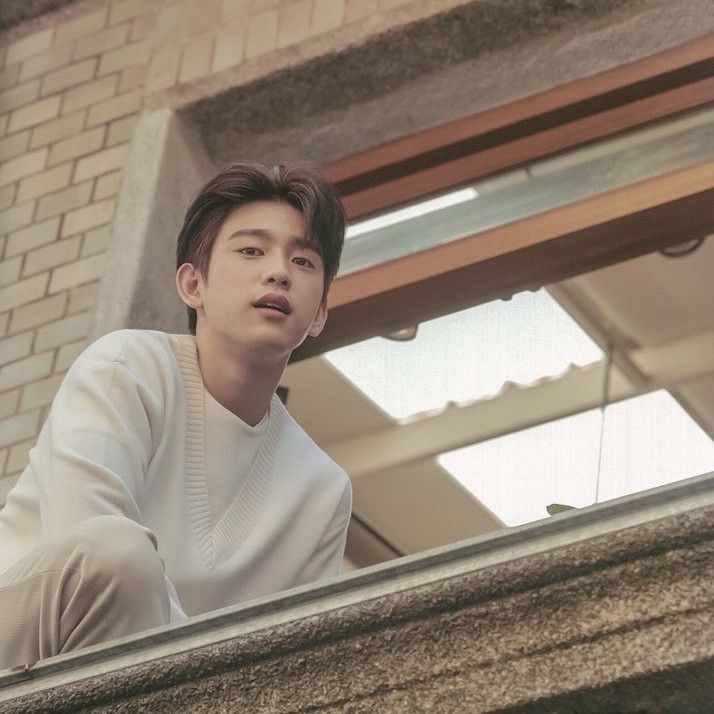 Latest photo of Park Jinyoung