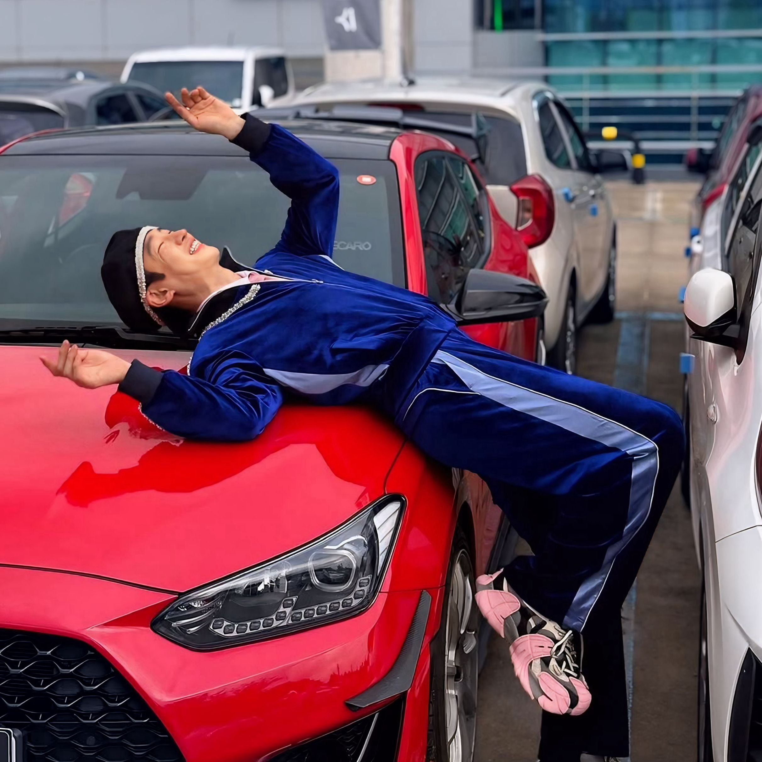 Recent activity shot of Lee Jaehoon