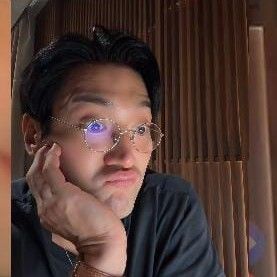 Behind-the-scenes cut of Choi Siwon