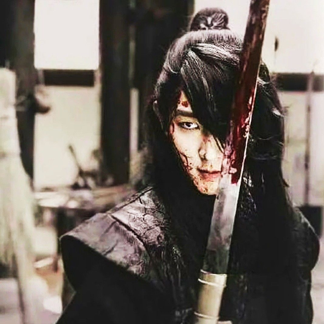 Latest photo of Lee Joongi