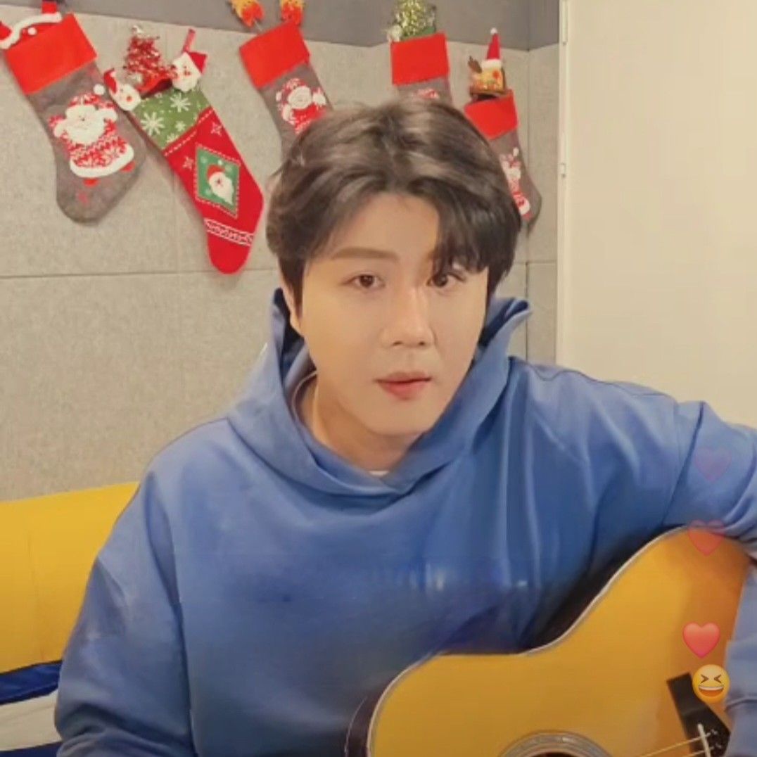 진해성 최근 활동샷