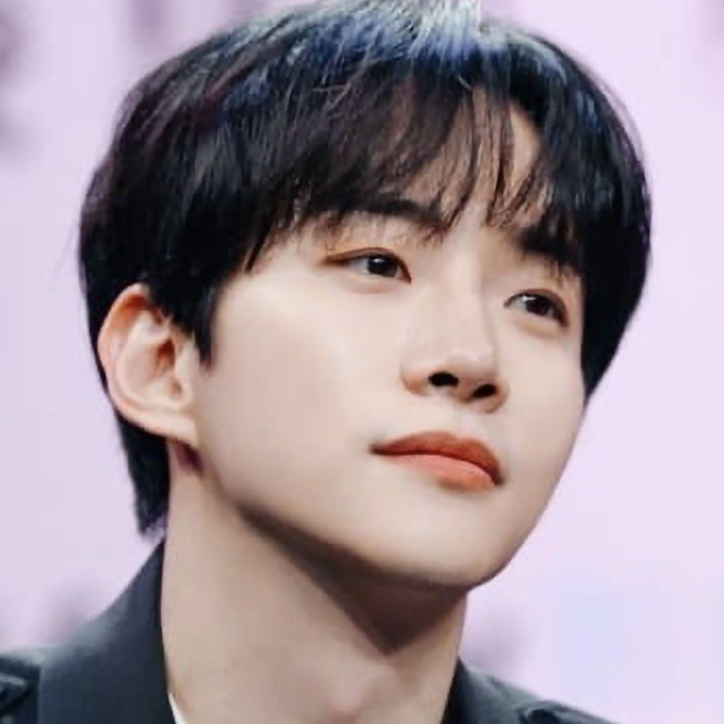 Recent activity shot of Lee Junho