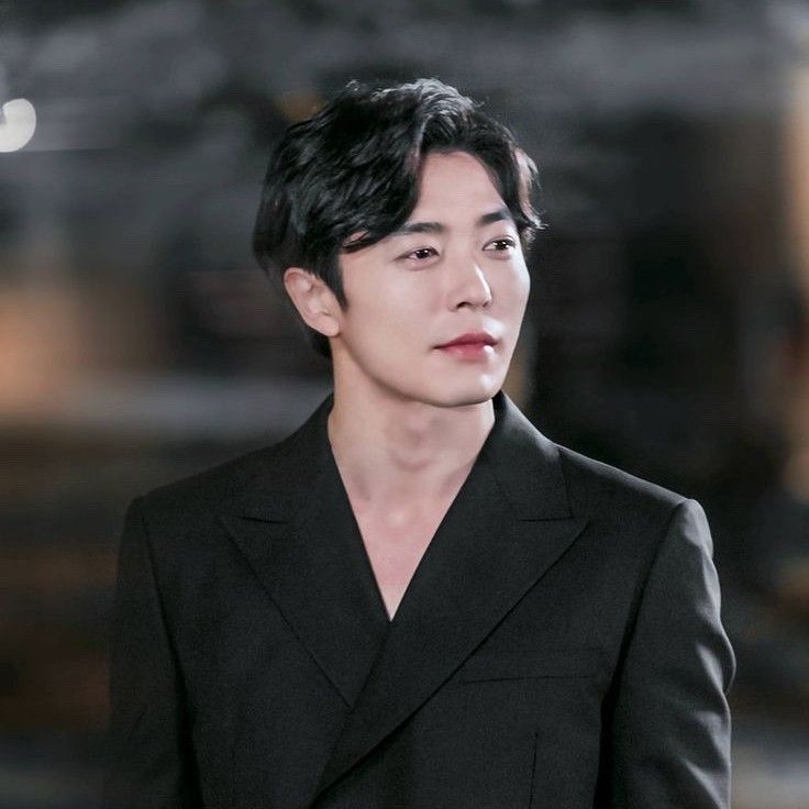 金材昱的最新照片