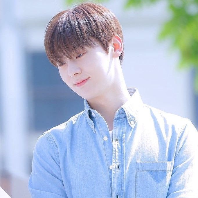 Latest photo of Hwang Minhyun