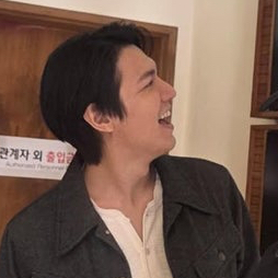 Behind-the-scenes cut of Lee Minho