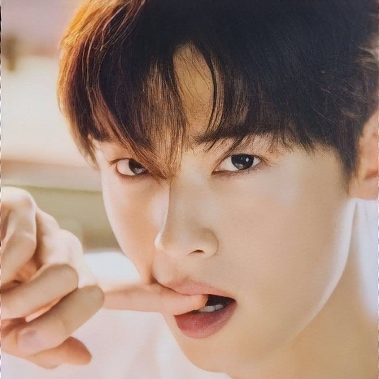 Recent activity shot of Cha Eunwoo