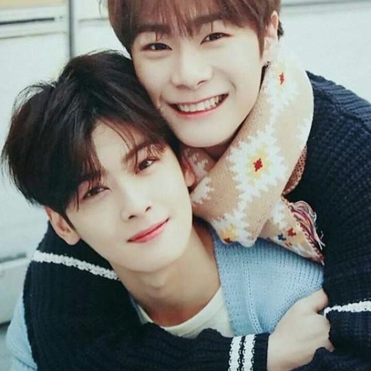 Foto terbaru dari Cha Eunwoo