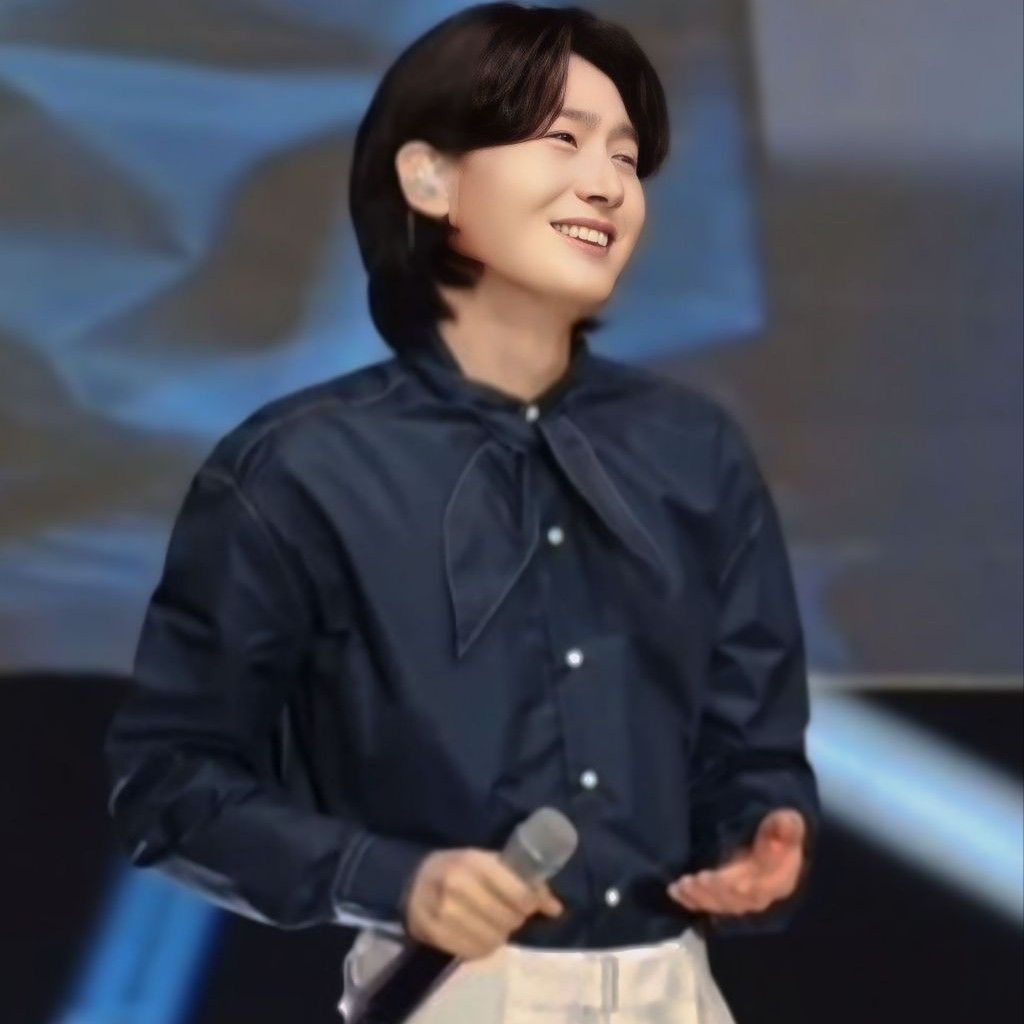 Behind-the-scenes cut of Kim Yongbin