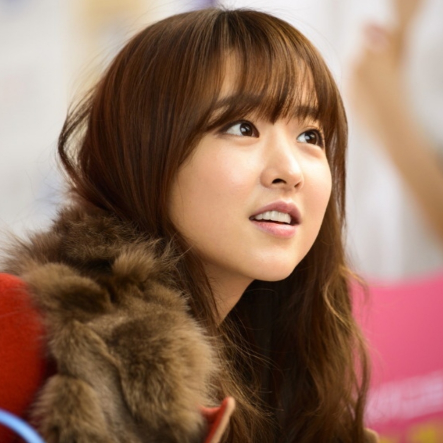 Recent activity shot of Park Boyoung