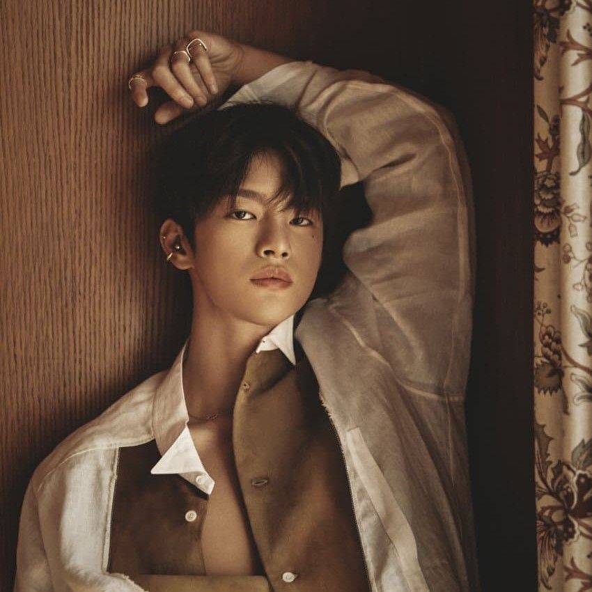 Recent activity shot of Seo Inguk