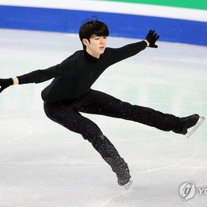 A moment captured by a fan of Cha Junhwan