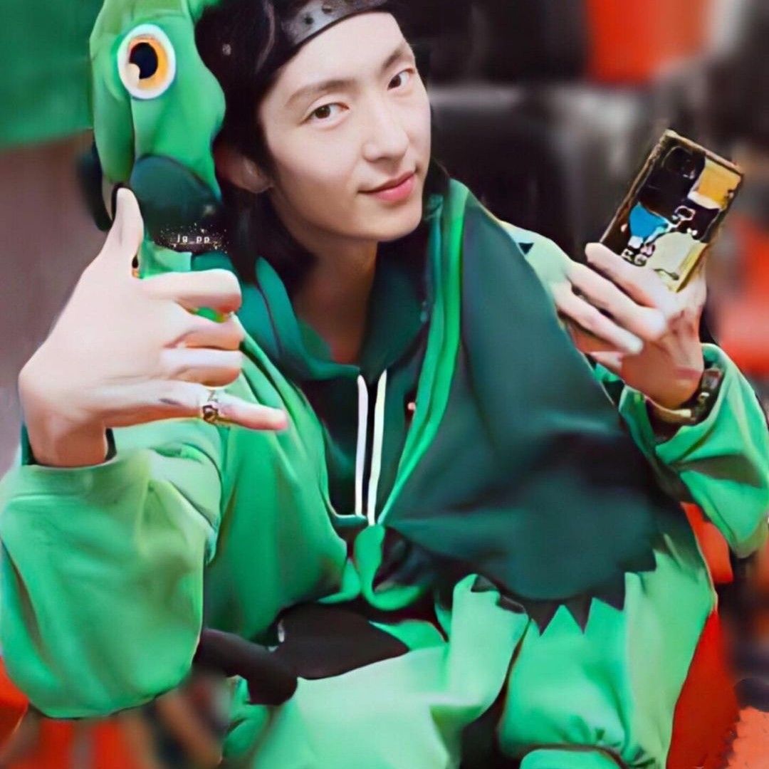 Foto terbaru dari Lee Joongi