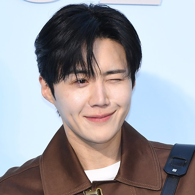 Momen yang diabadikan oleh penggemar Kim Seonho