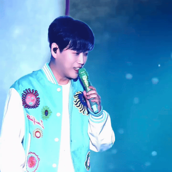 Recent activity shot of Son Taejin