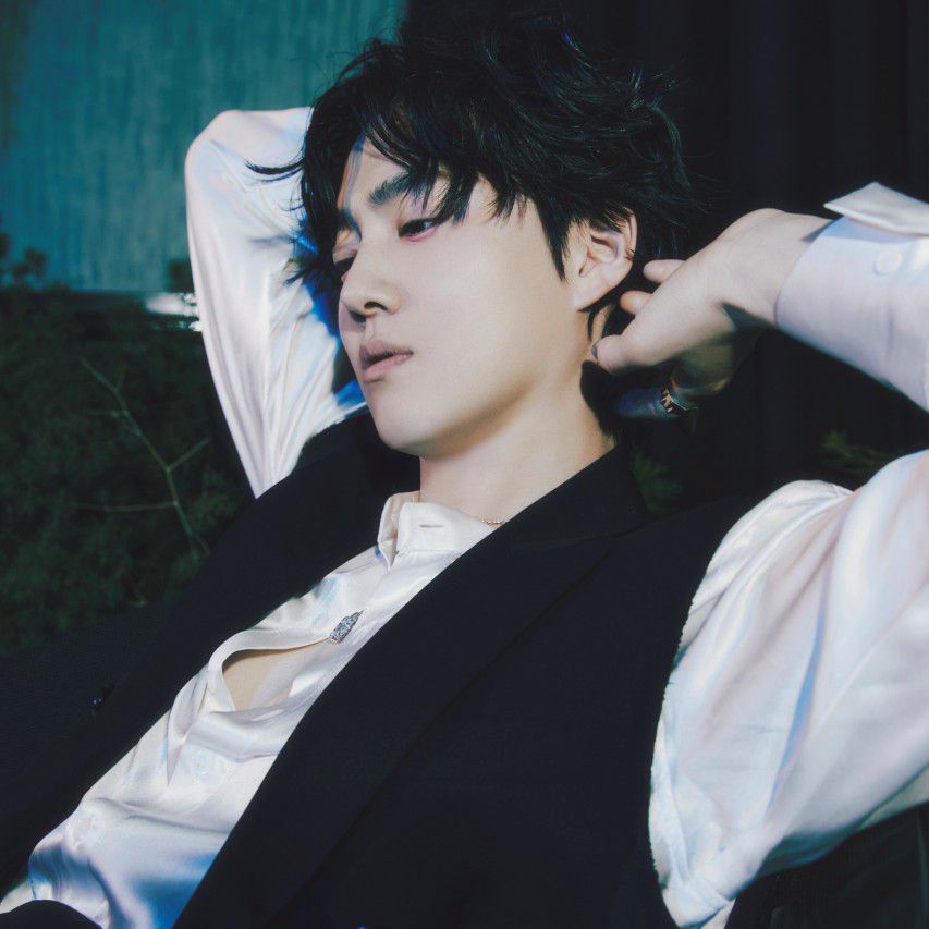Behind-the-scenes cut of Suho