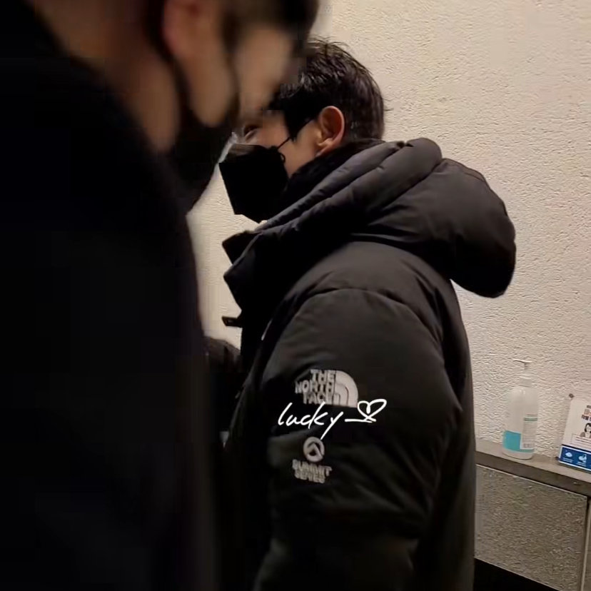 Latest photo of Lee Joongi