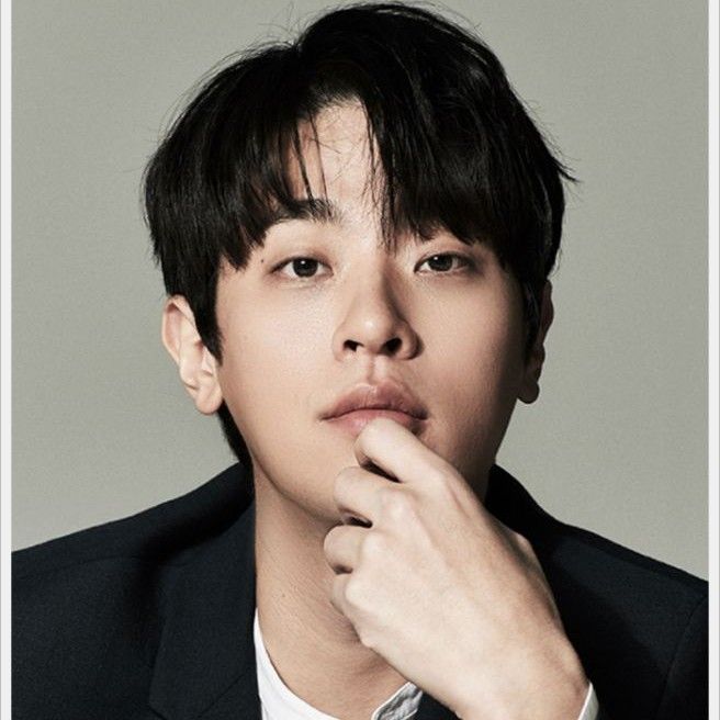 A moment captured by a fan of Park Jeongmin