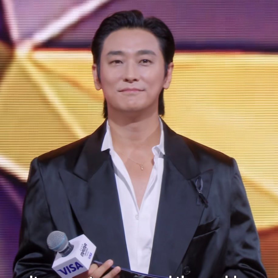 A moment captured by a fan of Joo Jihoon