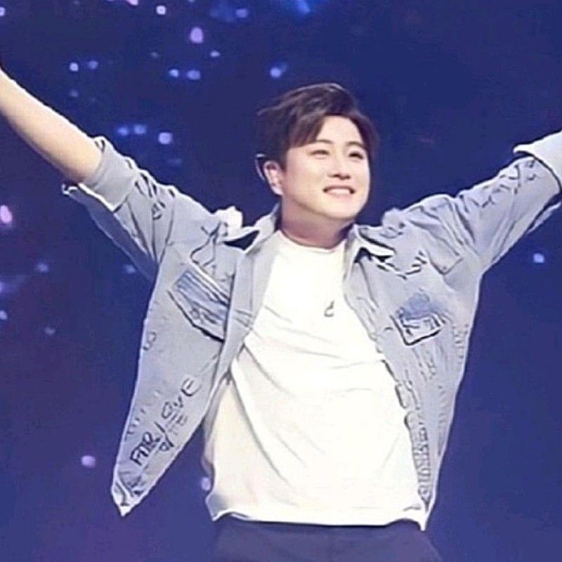 Recent activity shot of Kim Hojoong