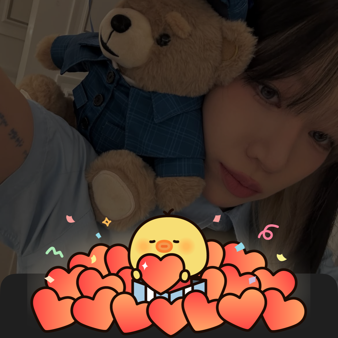 A moment captured by a fan of BADA