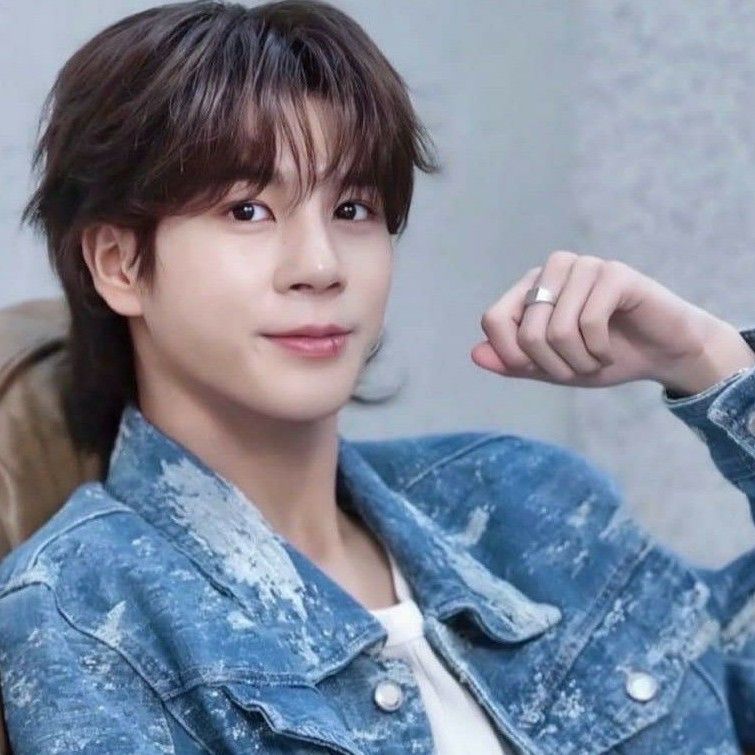 Latest photo of Jeong Dongwon