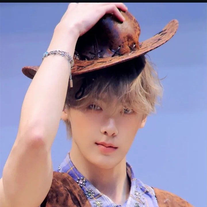 Behind-the-scenes cut of Yoon Sanha