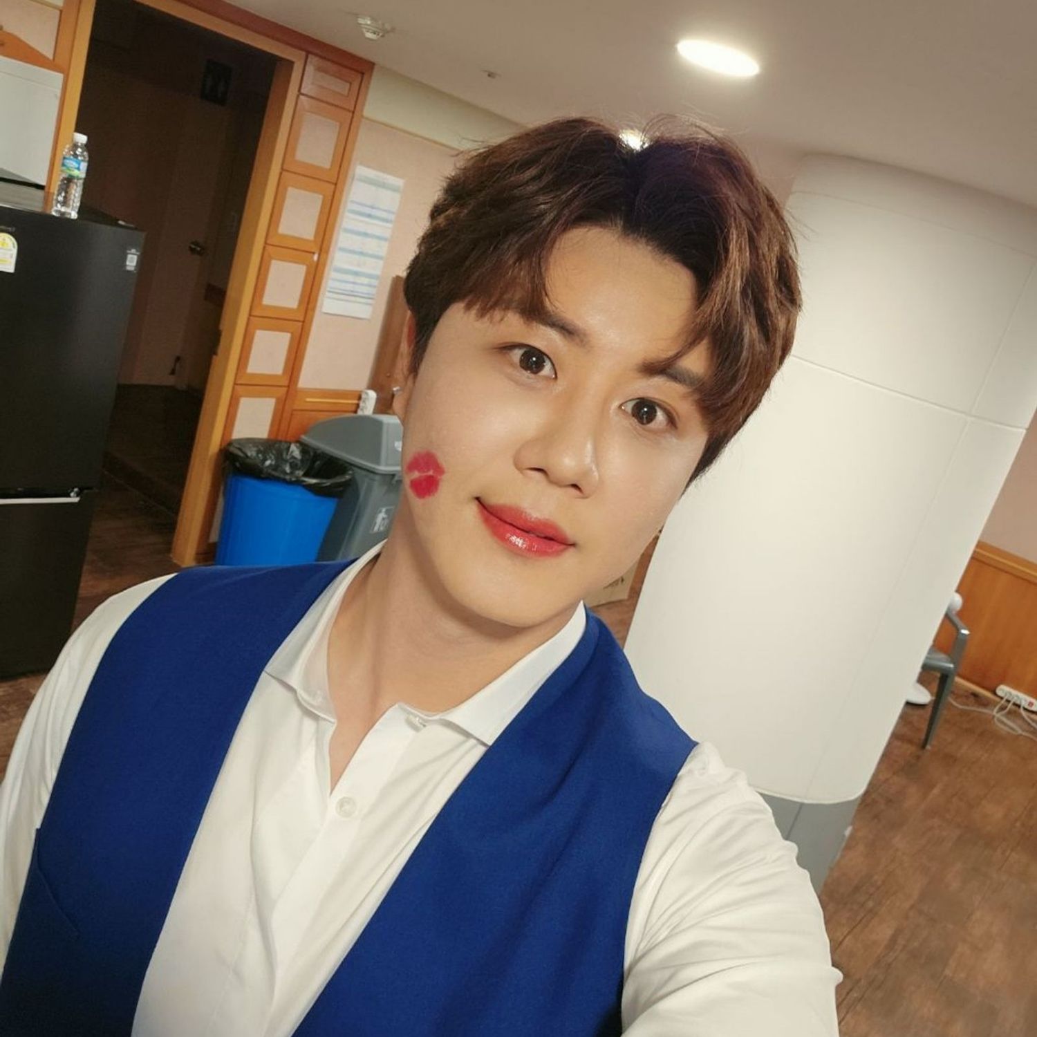 Behind-the-scenes cut of Jin Haesung