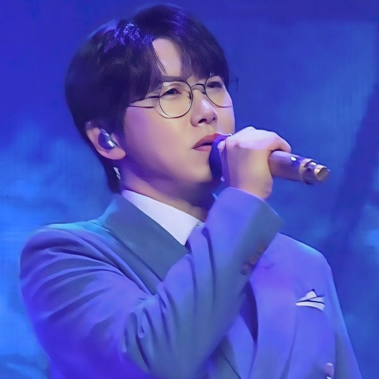 A moment captured by a fan of Chungil
