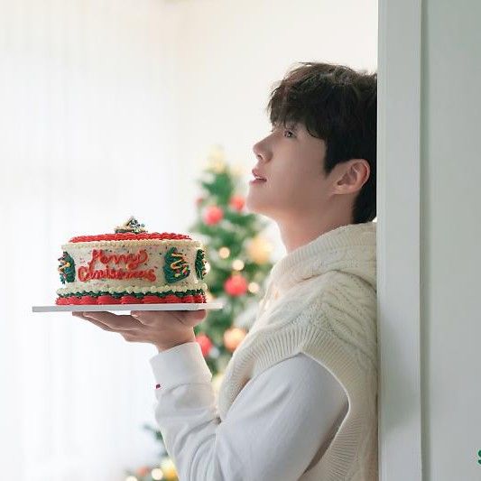 Recent activity shot of Kim Seonho