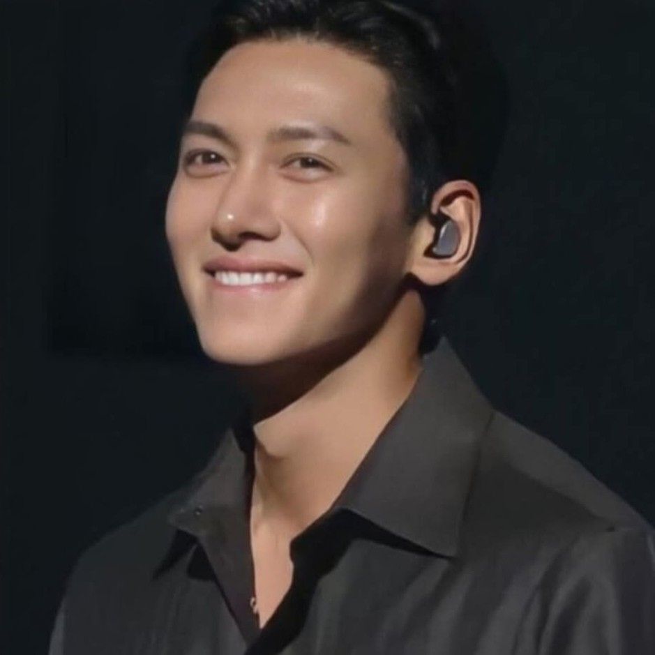 지창욱의 최신 사진