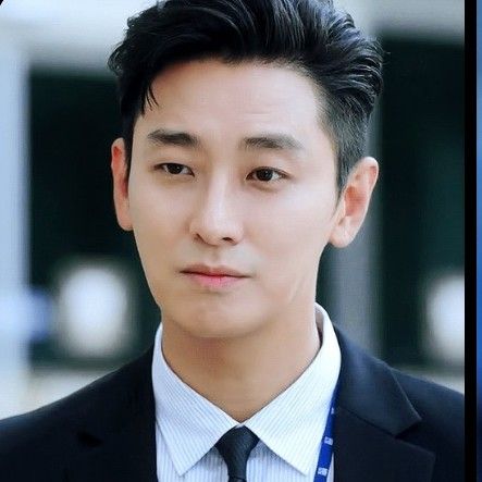 Behind-the-scenes cut of Joo Jihoon