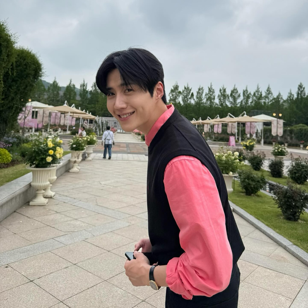 A moment captured by a fan of Kim Seonho