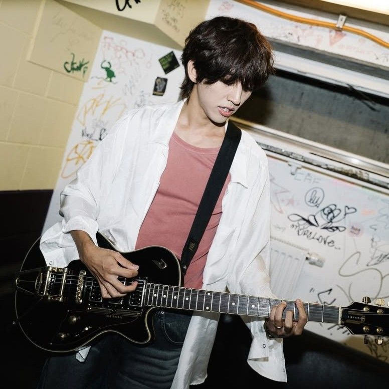 Recent activity shot of Lee Seungyoon