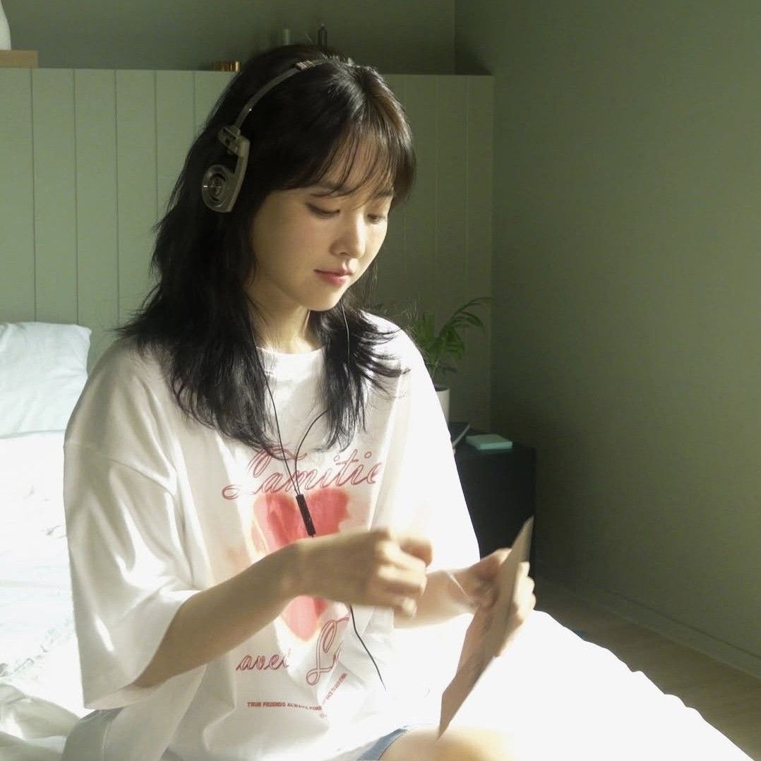 Recent activity shot of Park Boyoung