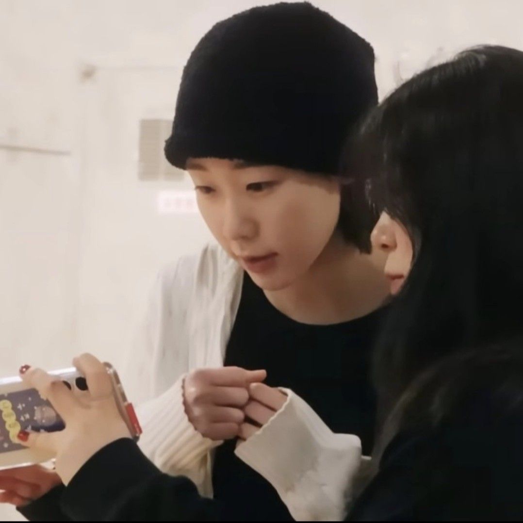 A moment captured by a fan of Han Yeji