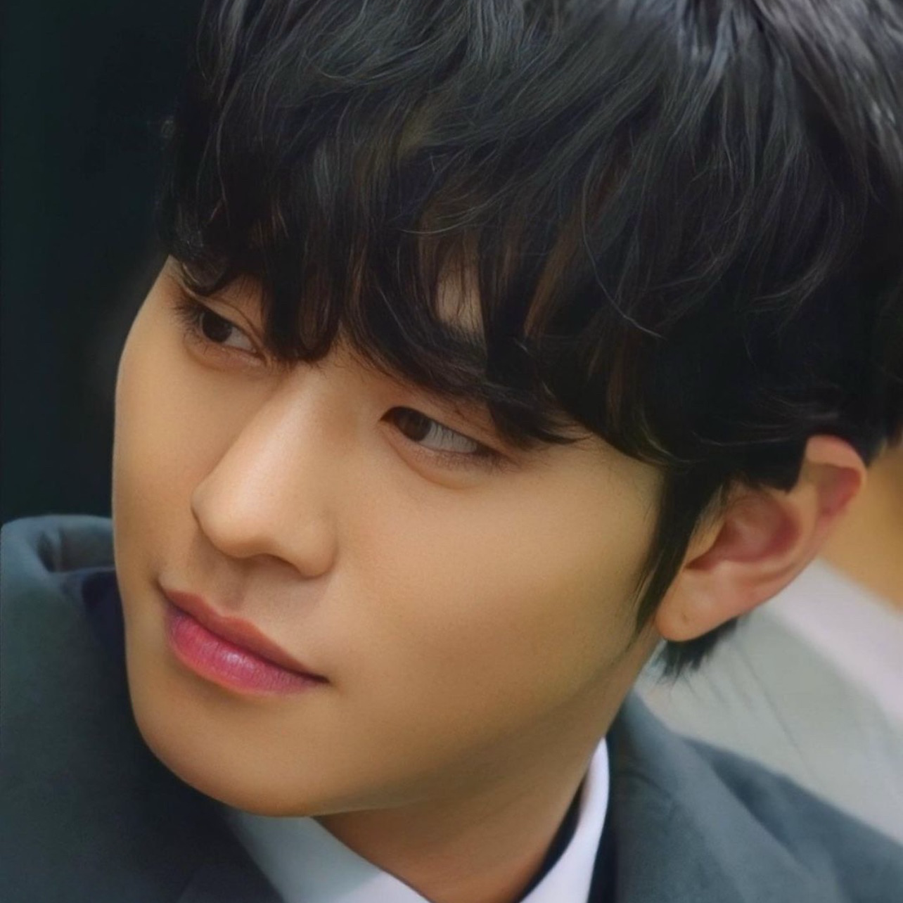 安孝燮的幕后花絮