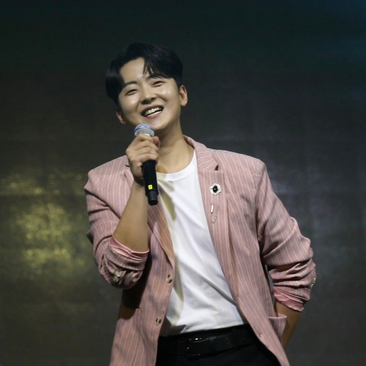 박민수의 비하인드 컷