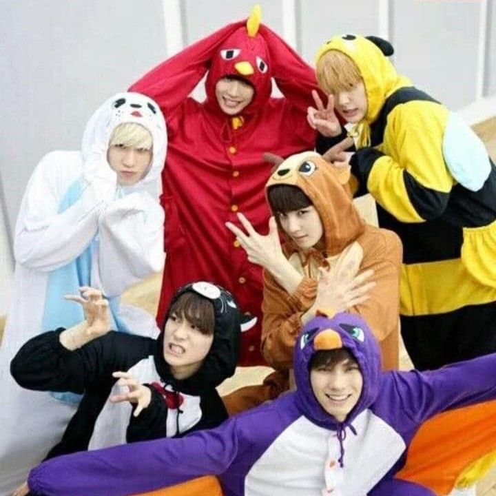 A moment captured by a fan of Cha Eunwoo