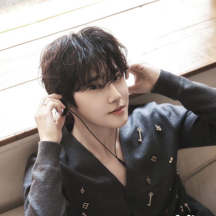 A moment captured by a fan of Suho