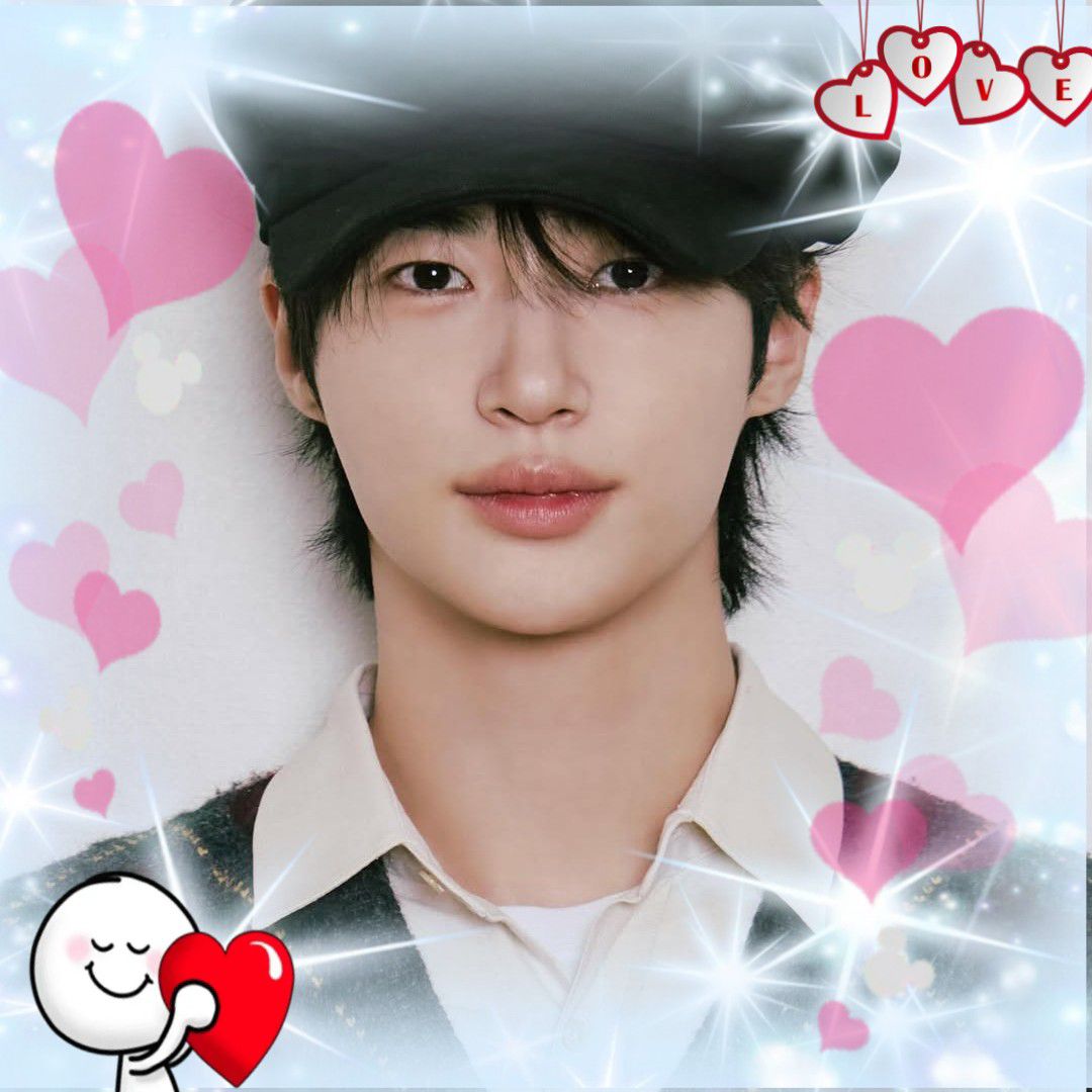 边佑锡的近期活动照