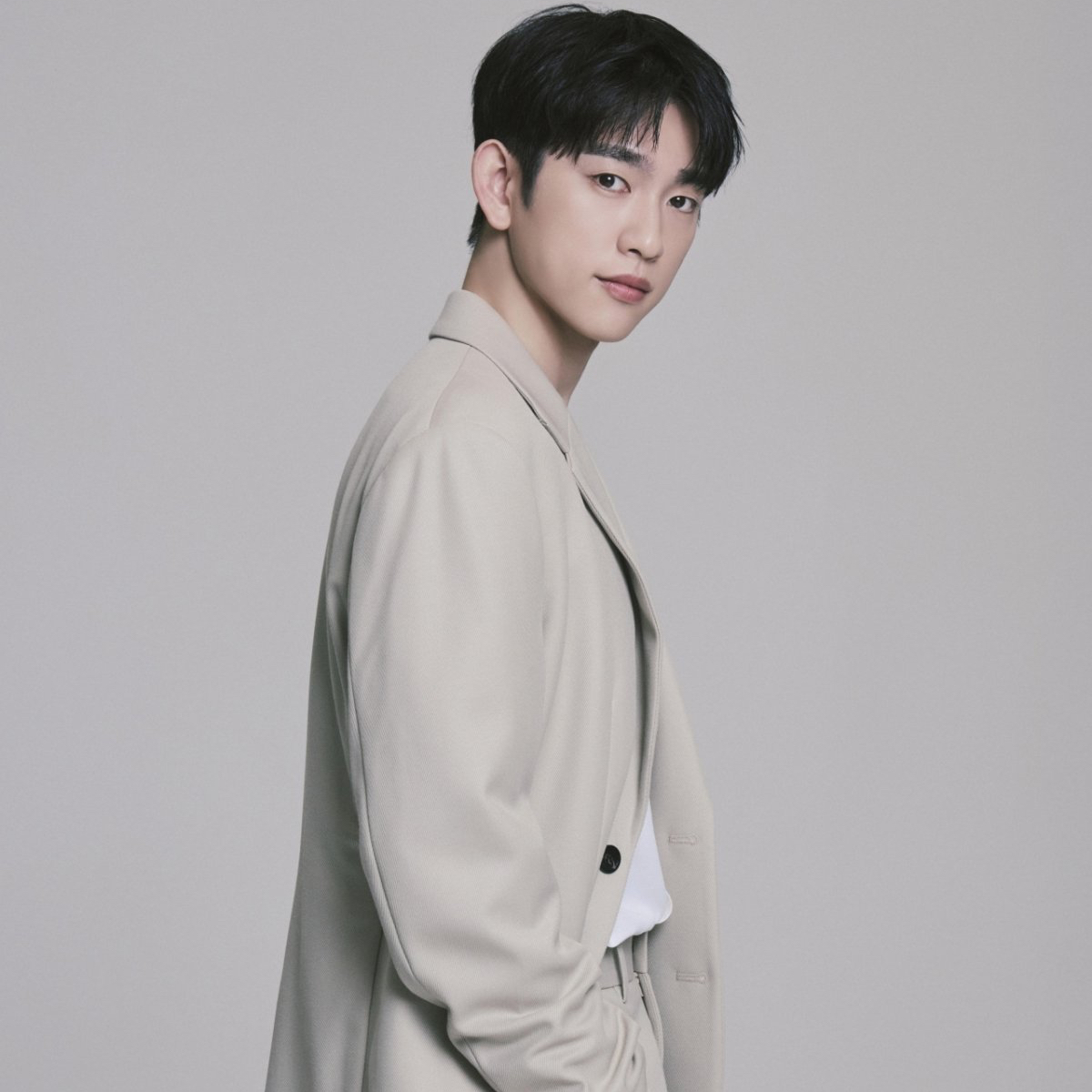 Recent activity shot of Park Jinyoung