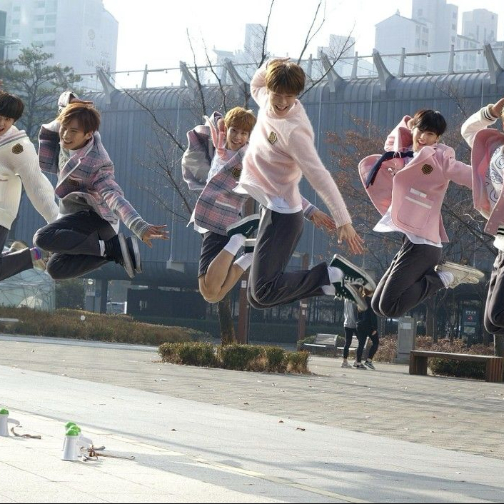 Recent activity shot of Cha Eunwoo