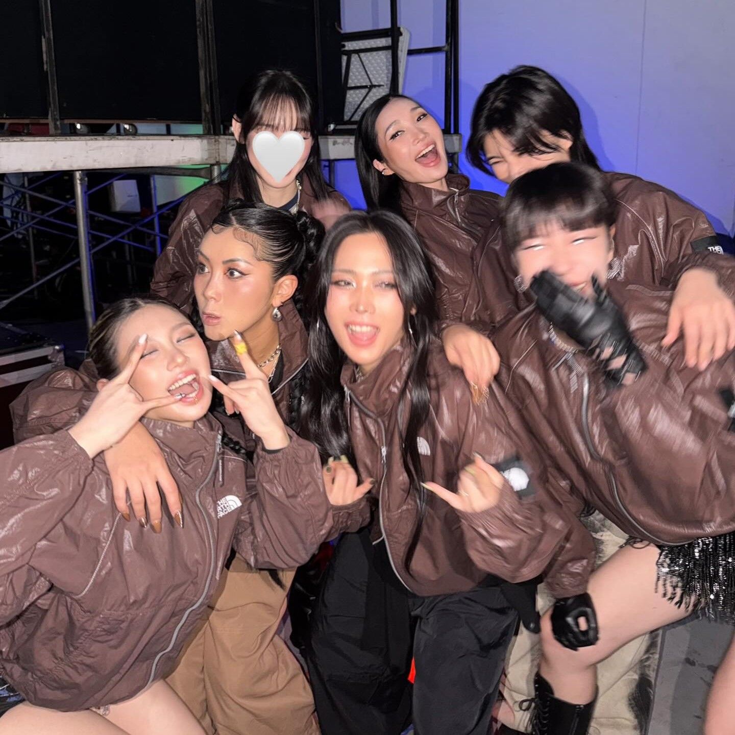 A moment captured by a fan of Aiki