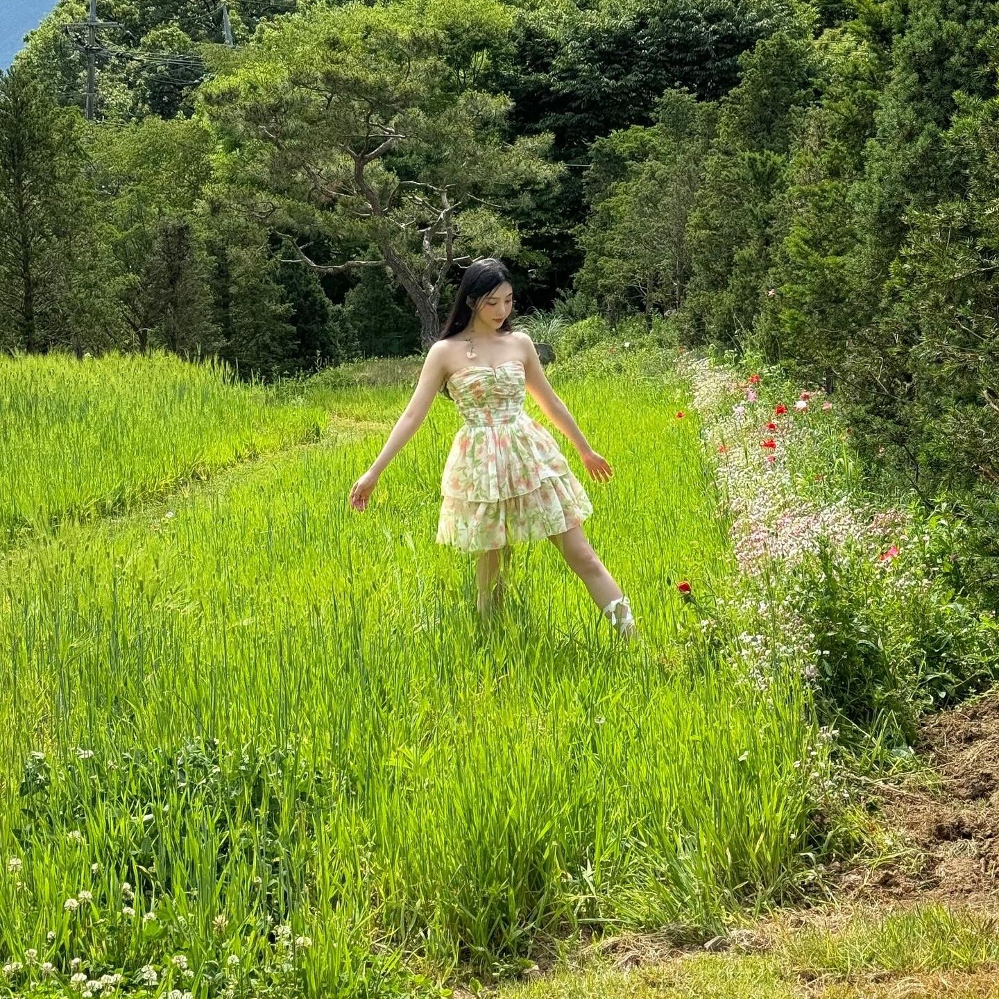 Behind-the-scenes cut of JOY