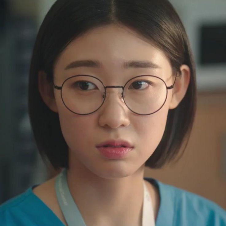 Latest photo of Han Yeji