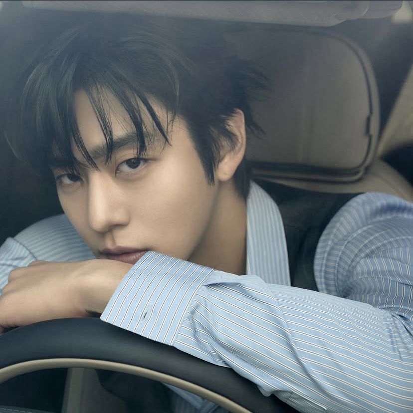 A moment captured by a fan of Ahn Hyoseop