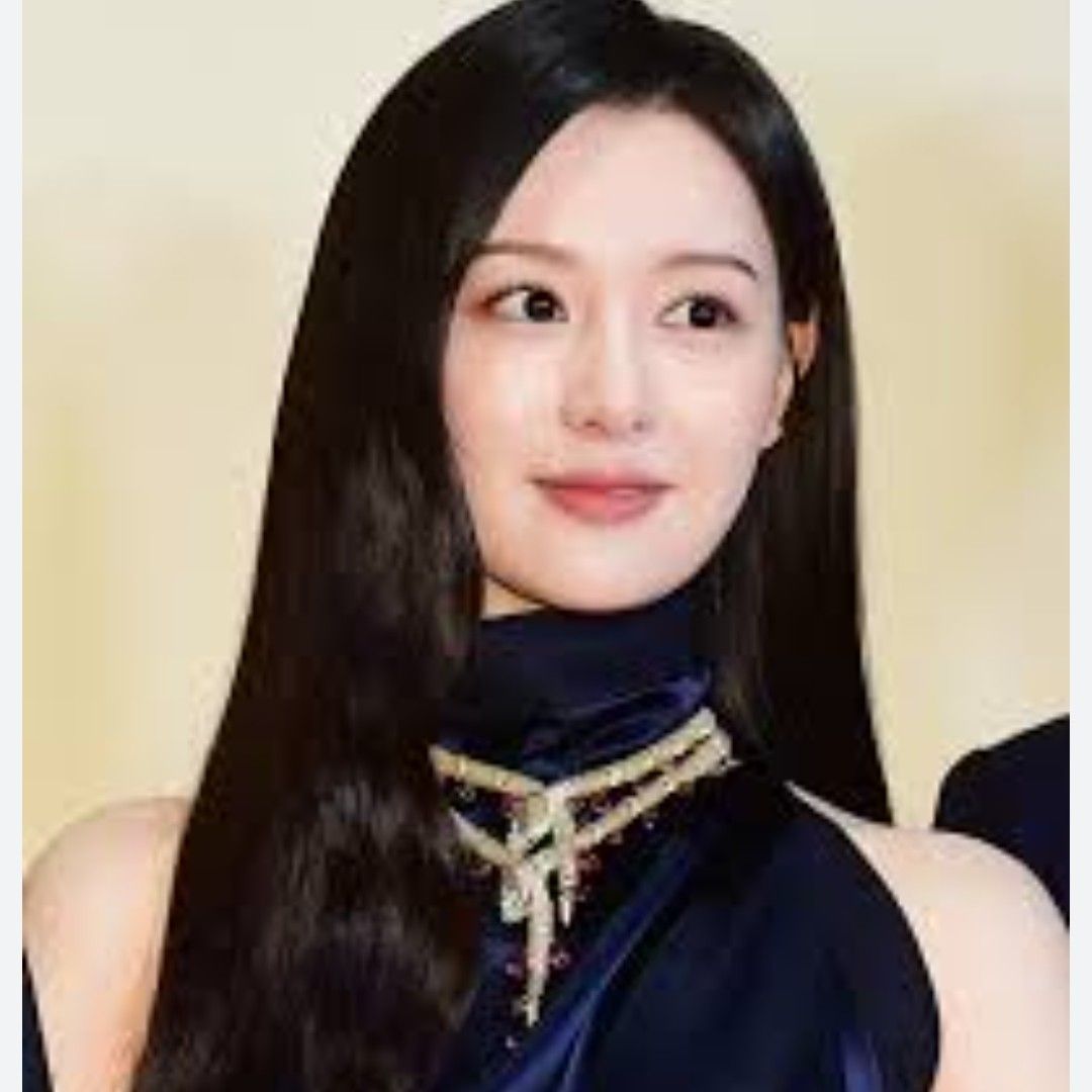 A moment captured by a fan of Kim Jiwon