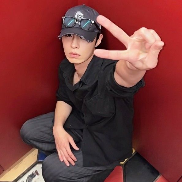 Latest photo of Lee Jaewook