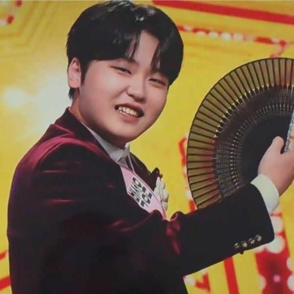 Behind-the-scenes cut of Park Sungon