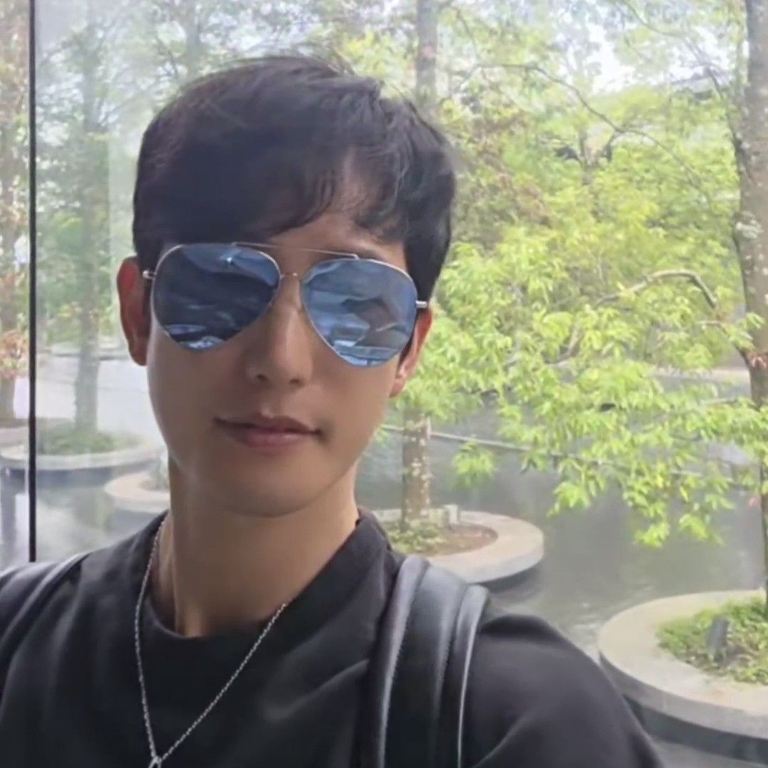 Latest photo of Park Sihoo